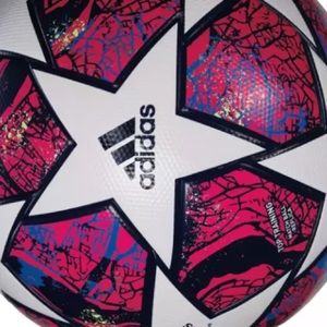 Meet your Posher, Tate